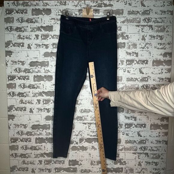 Spanx | women denim legging jeans - Picture 6 of 9